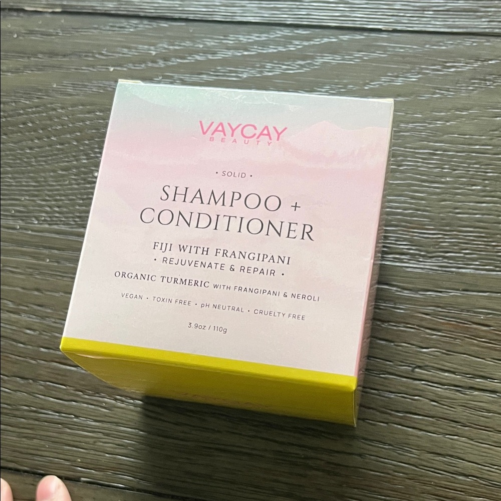 VACAY Beauty Solid Shampoo + Conditioner